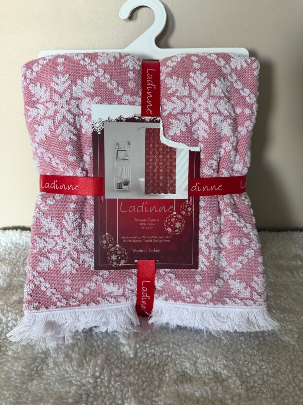 Ladinne Holiday Shower Curtain Red & White Snowflake ❄️ NEW!